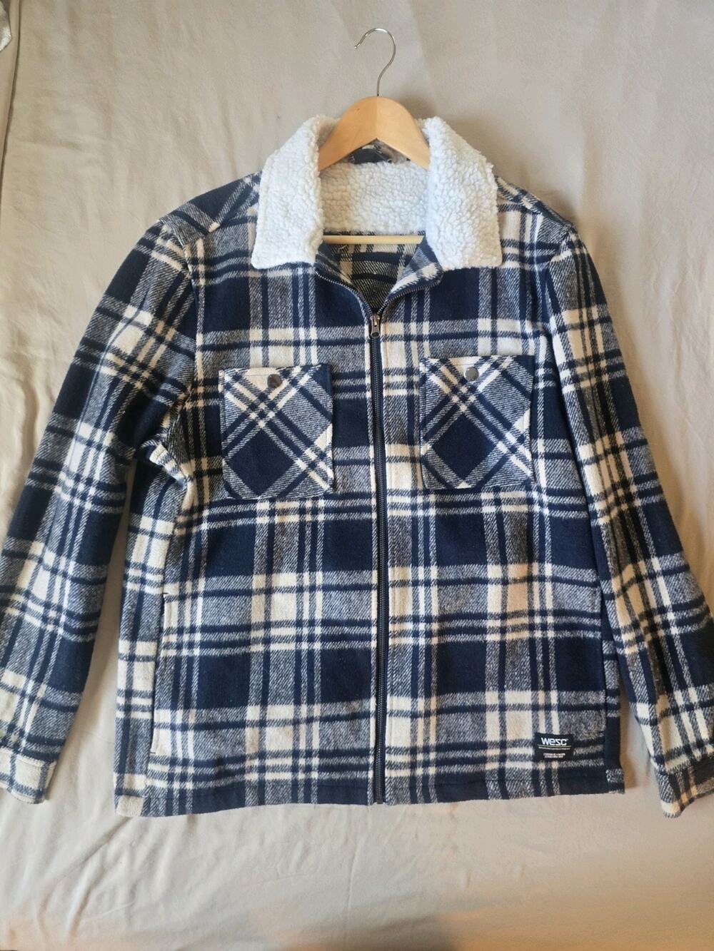 WESC Liam Navy Cream Plaid Sherpa Lined Zip Shacket Shirt Jacket XL Streetwear